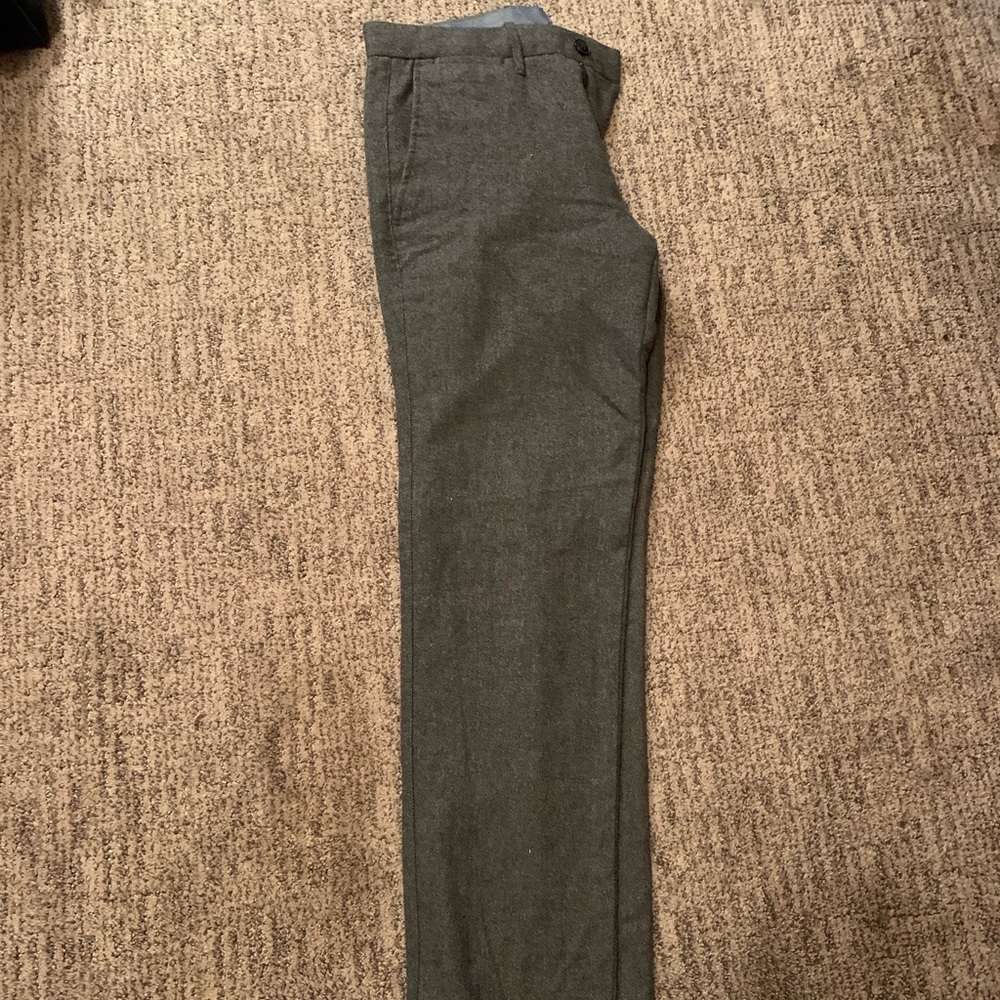 Gap dress pants. Size 29x32 slim fit